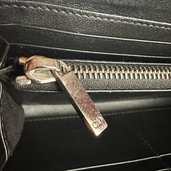 Christian Dior Smooth Leather Full Zip Around Large Wallet, Black, EUC - Picture 6 of 11